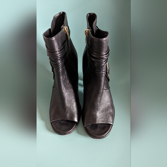 Coach black leather booties size US 8 - Picture 2 of 5